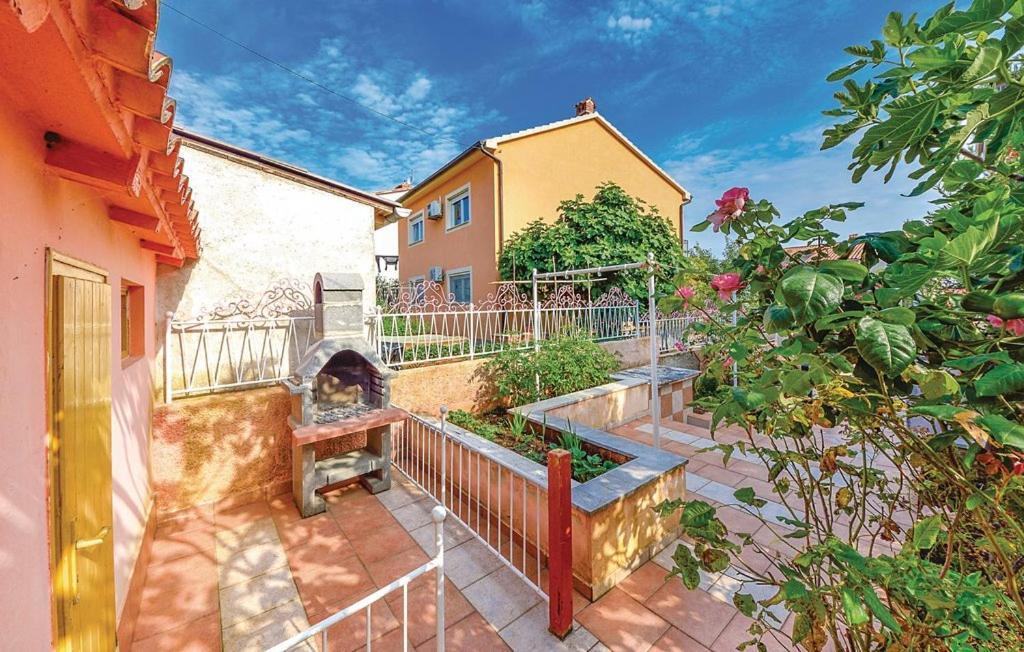 Apartman Modry Pula Bagian luar foto