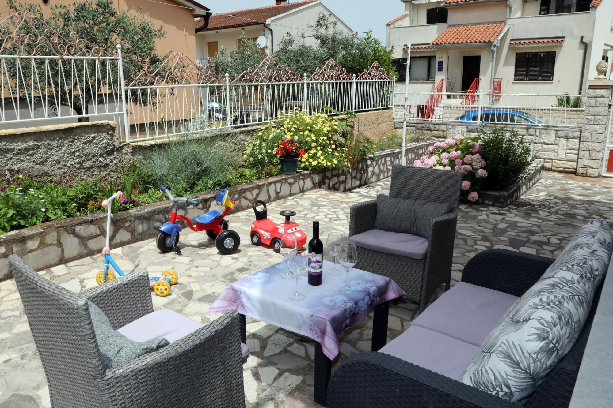 Apartman Modry Pula Bagian luar foto
