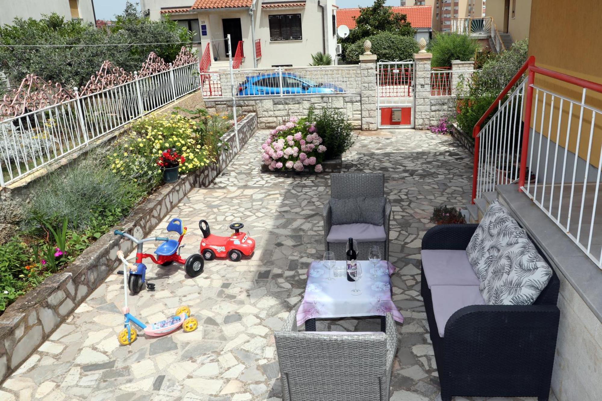 Apartman Modry Pula Bagian luar foto